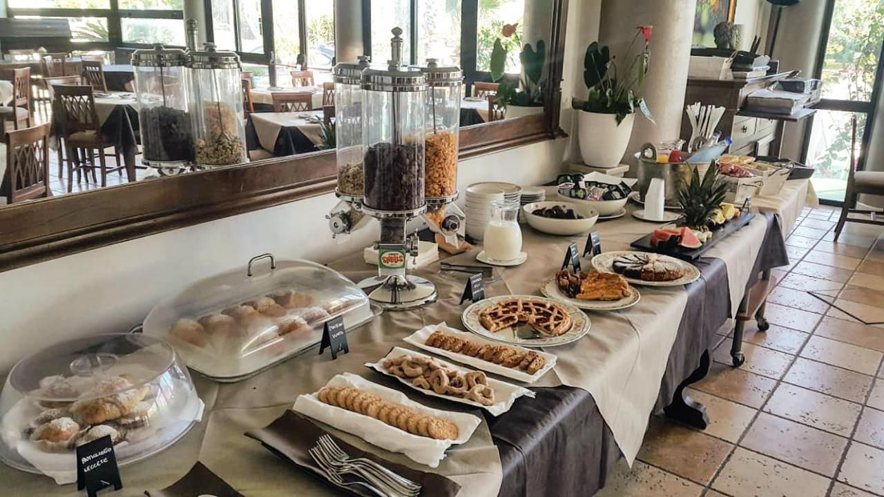 Hotel Il Veliero Torre San Giovanni Extérieur photo